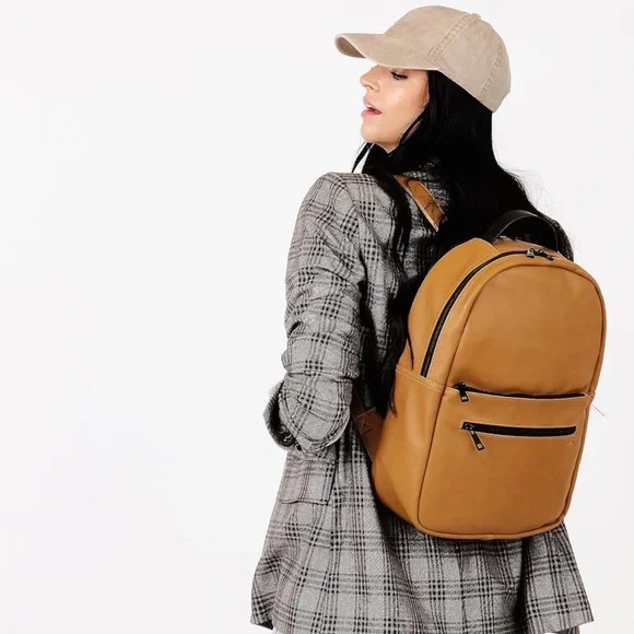 Fawn Design The Pack in Tan/Black - Picture 1 of 13
